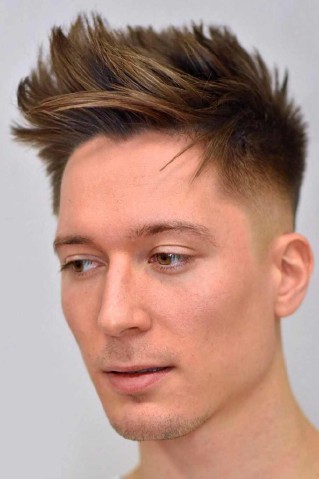 Có nên cắt tóc faux hawk không? Ưu nhược điểm cần biết